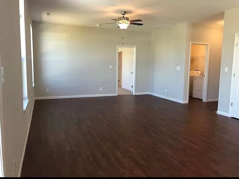 3209 Osborne Dr — Photo 7