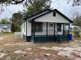 307 Lee St, Spring Lake, NC 28390