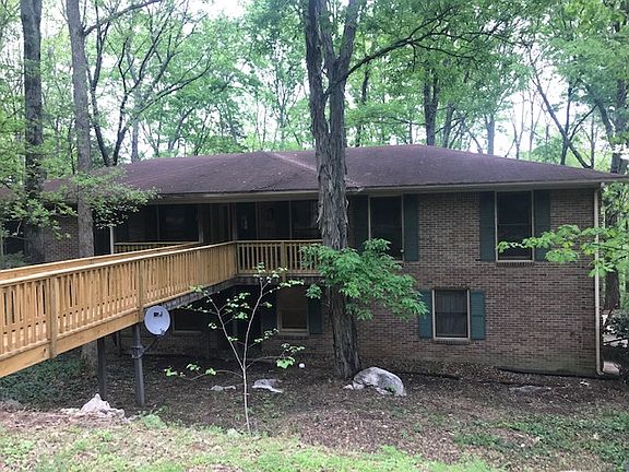 4th image of 10015 Bayreuth Dr SE