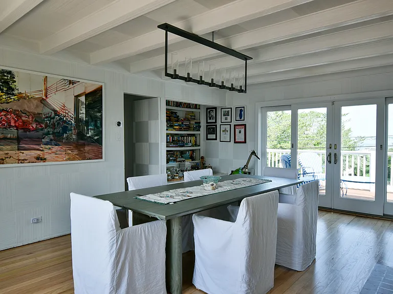 Dune Rd — Photo 6