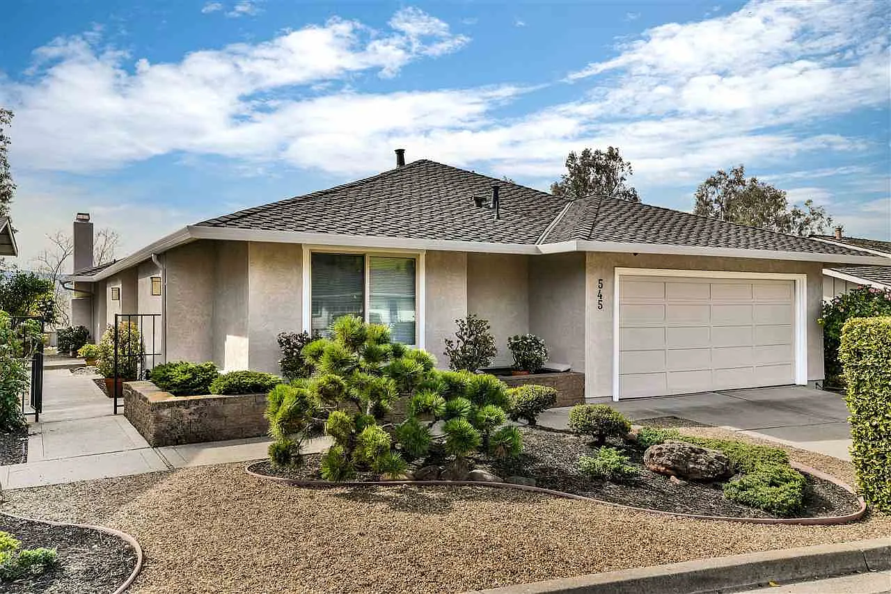 545 Saint George Rd photo 1