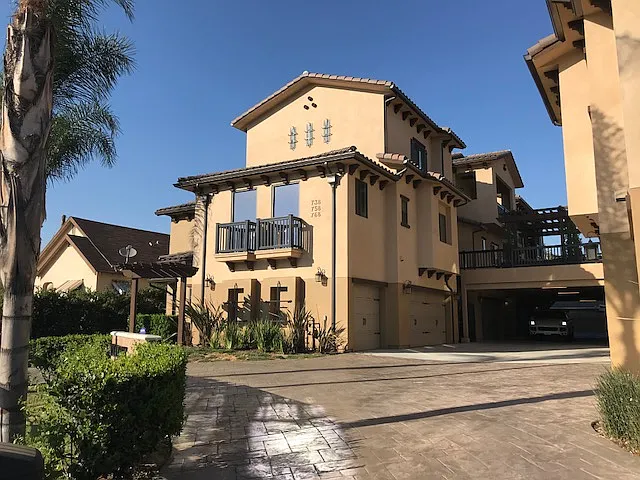 Building Photo - 728 N Atlantic Blvd #B