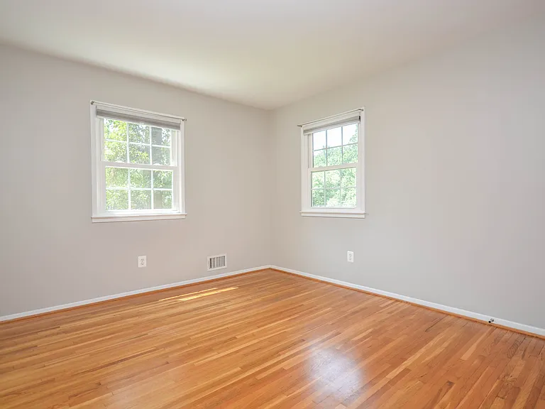 4805 Willet Dr — Photo 24