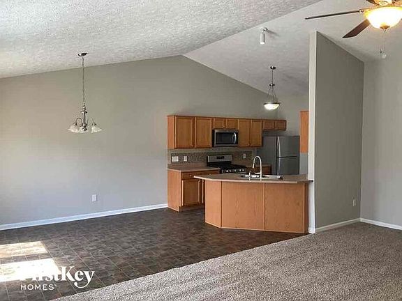 5th image of 11549 Stoeppelwerth Dr
