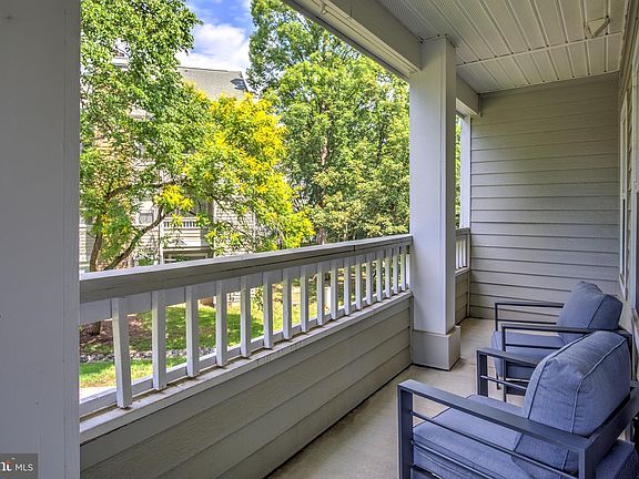 5th image of 13085 Autumn Woods Way APT 206