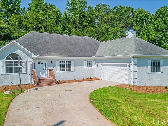 5th image of 2110 Brandon Acres Drive
