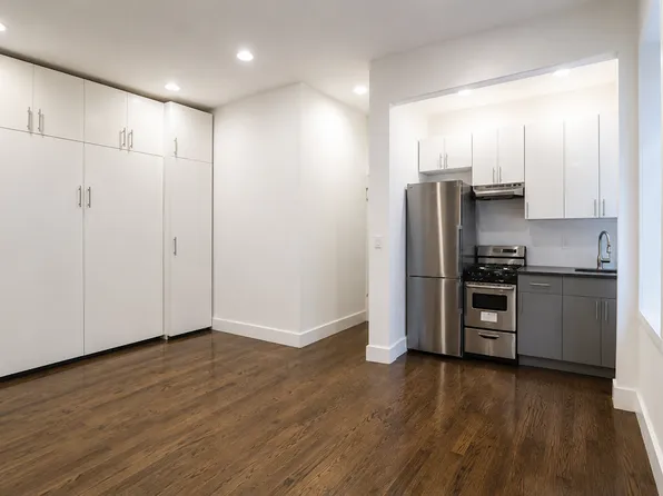410 Eastern Parkway image 1 of 5