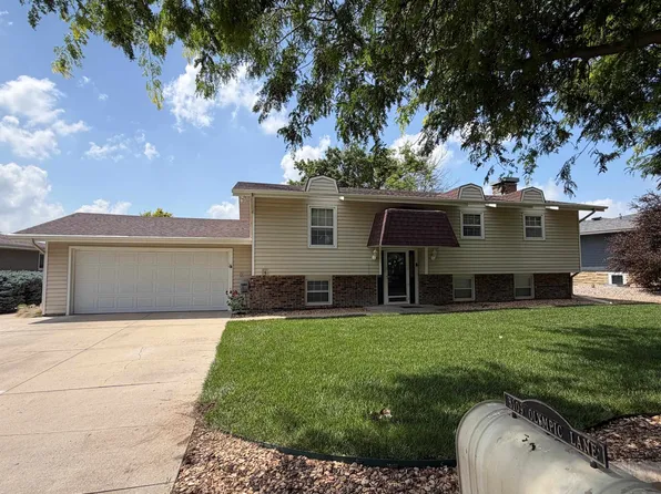 3109 Olympic Ln, Hays, KS 67601