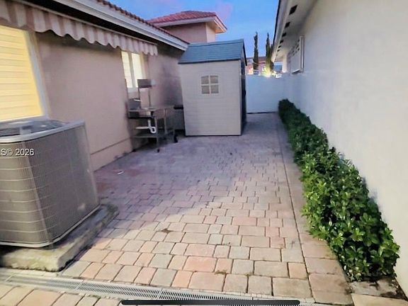 3rd image of 8807 NW 109th Ter