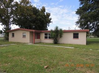 599 Avenue N SW, Moore Haven, FL 33471