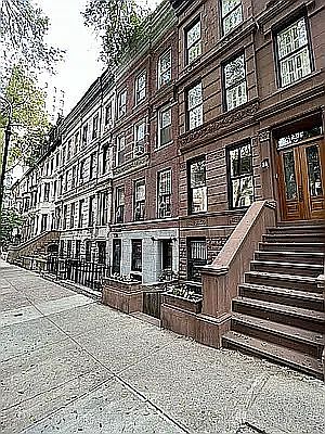 1st image of 20 W 95th St APT 2