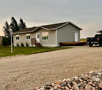 3112 Magnolia St N, Aberdeen, SD, 57401