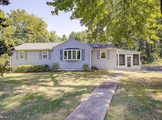 7991 Solley Rd, Glen Burnie, MD 21060