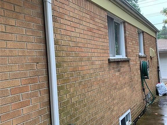 3rd image of 6783 Amboy St