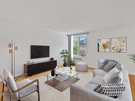 2nd image of 7261 113th St APT 5