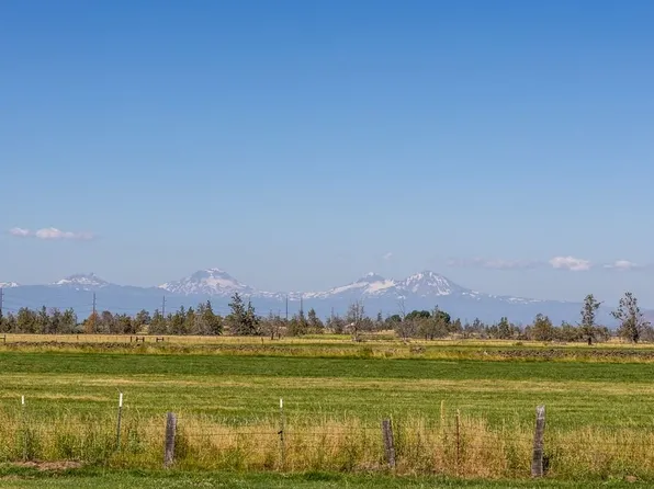 SW Parrish Ln, Powell Butte, OR 97753