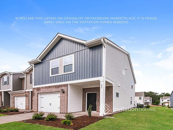 4th image of 827 Holiday Park Ln