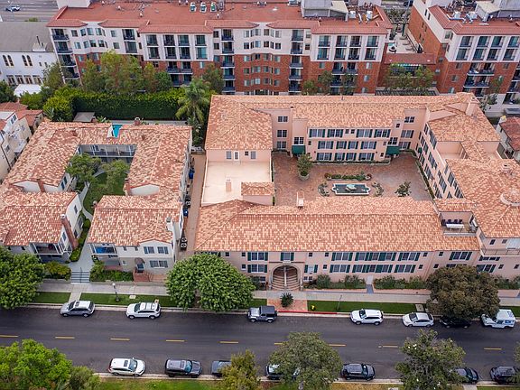 Lindbrook Manor Apartments for a Drone