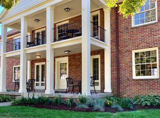 41 W Short St APT B, Worthington, OH 43085