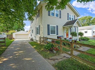 921 Chambers Rd, Columbus, OH 43212