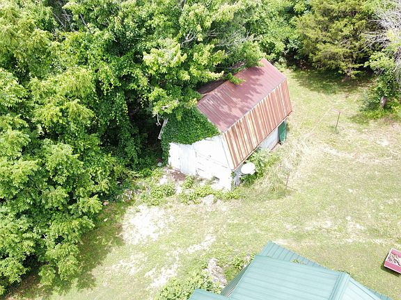5th image of 339 Dividing Ridge Rd