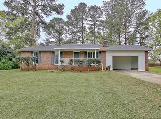 20 W Wedgewood Cir, Newnan, GA 30263