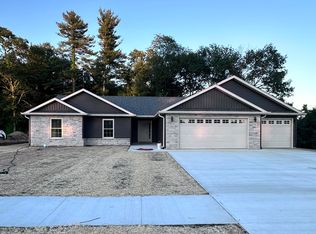 1621 Elderberry St SE, Demotte, IN 46310