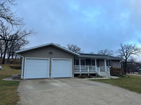 1386 273rd Ave, Fort Atkinson, IA 52144