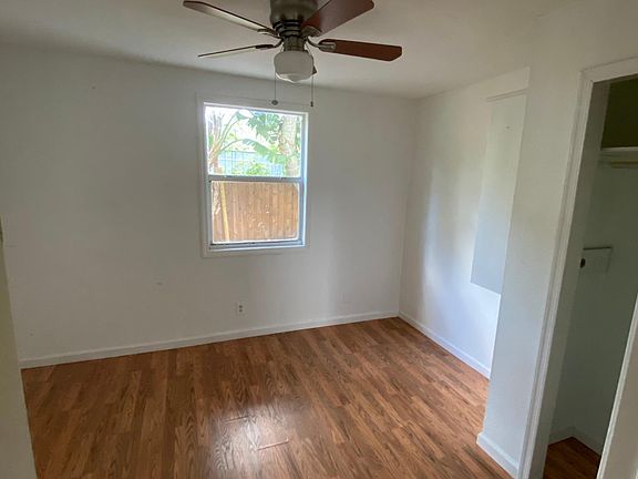 3rd image of 1317 SW 31st St #A