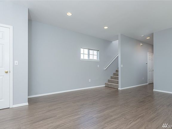 3rd image of 1102 S 23rd St