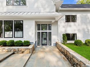 26 Highland Rd, Westport, CT 06880