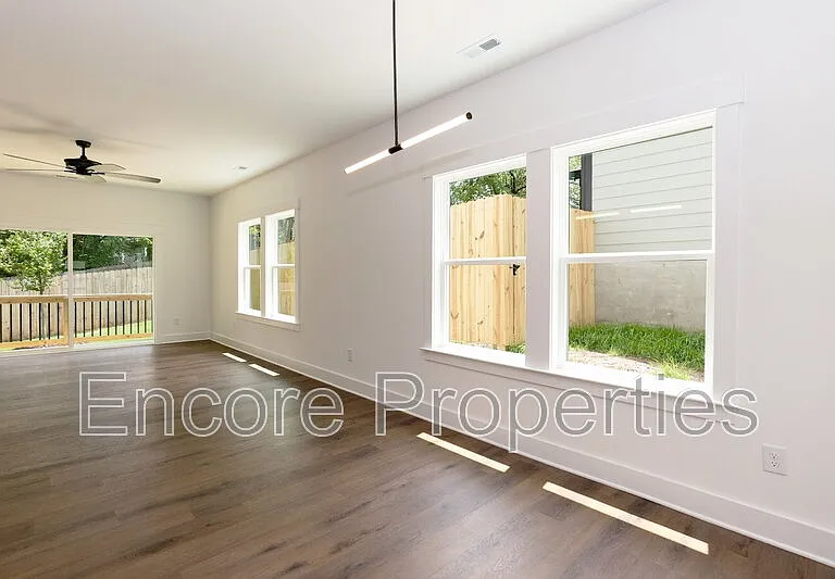 1406 Gearwood Ave #A — Photo 6