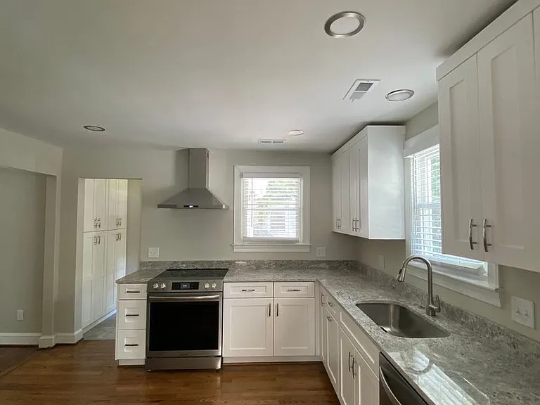 3811 Barwick St — Photo 21