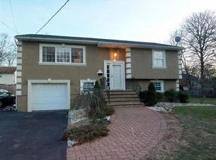 22 Peach Tree Ave, East Hanover, NJ 07936