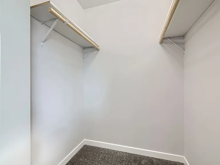 Evergreen Townhomes — Photo 40
