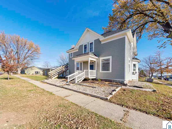 208 State Highway 5 SW, Arlington, MN 55307