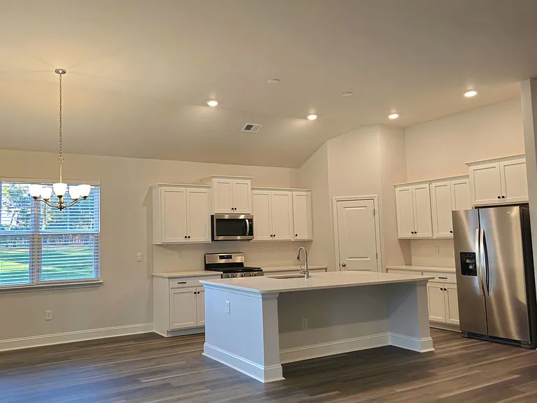 1000 Beechfield Ct — Photo 7