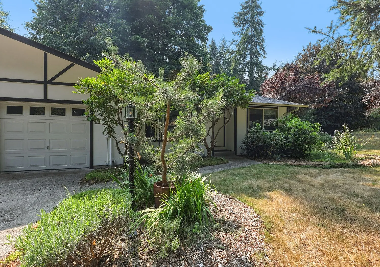 2 bed one bath once car garage - Tumwater School District — Photo 2
