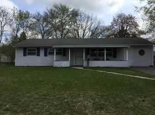 28 Annapolis Rd, Toms River, NJ 08757