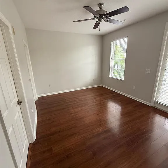 987 Fern Ave #202 — Photo 20