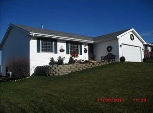 5452 Torque Rd, Loves Park, IL 61111