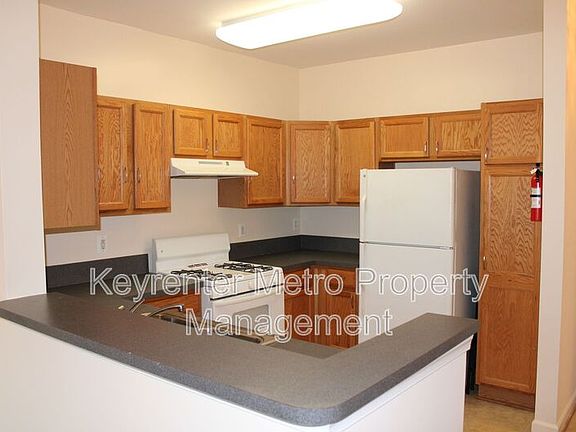 5th image of 1321A Karen Blvd Unit 203