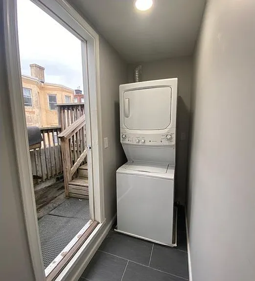 1435 Cambridge St — Photo 7