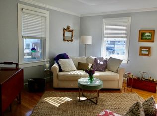 4 Carey St #4R, Newport, RI 02840