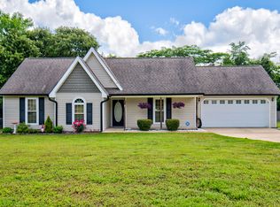 8820 Forest Pond Dr, Harrison, TN 37341