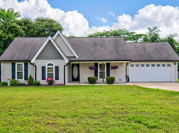 8820 Forest Pond Dr, Harrison, TN 37341