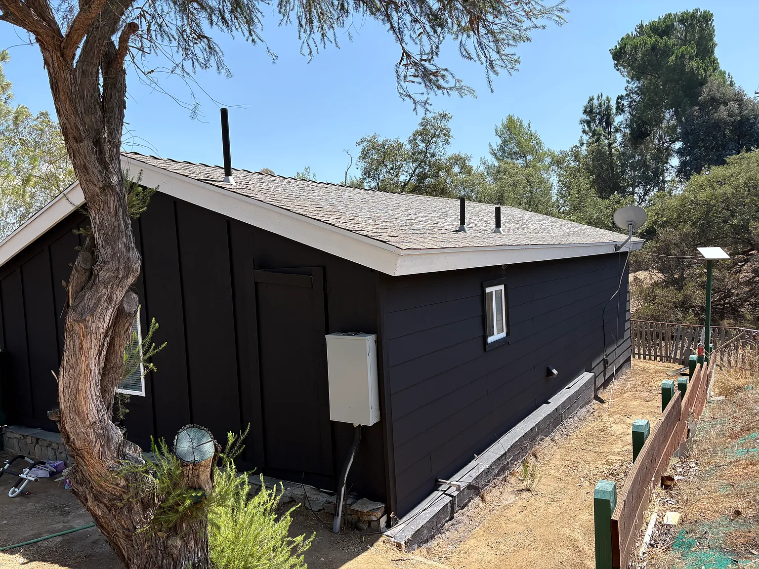 1102 Alpine Oaks Dr — Photo 2