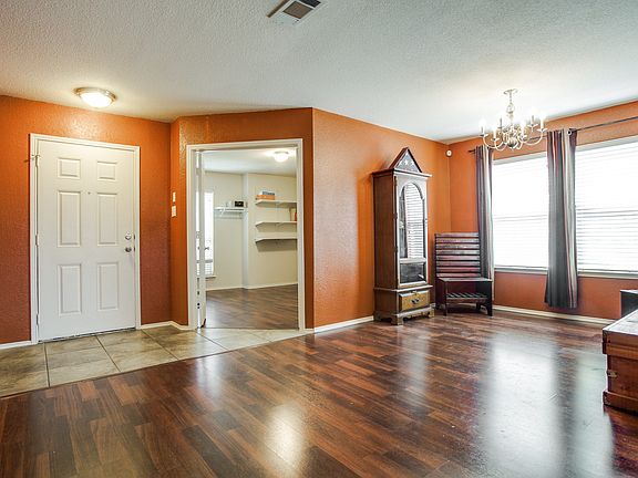 3rd image of 5120 Blackelm Dr