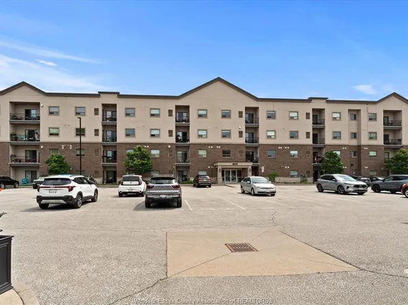 8475 Wyandotte St E #111, Windsor, ON N8S 0A4