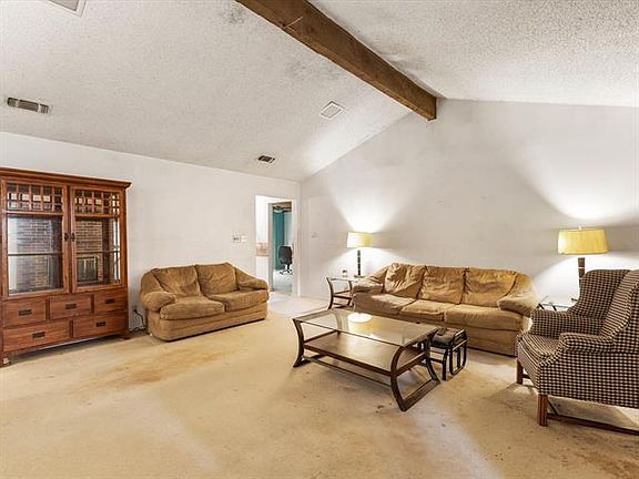 5th image of 4110 Barnsley Ct